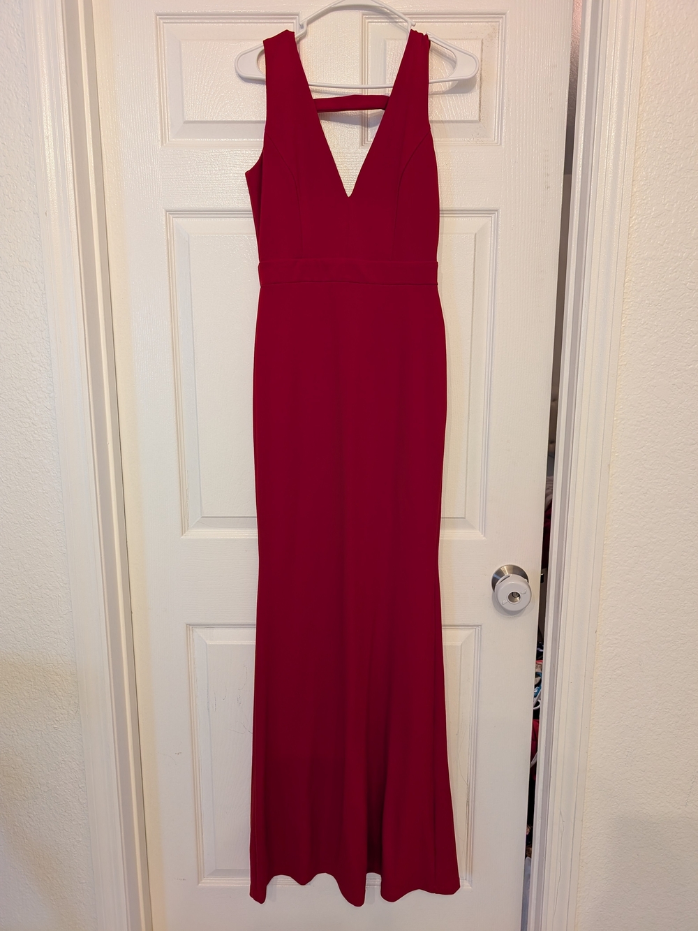 Elegant V-Neck Red Evening Dress